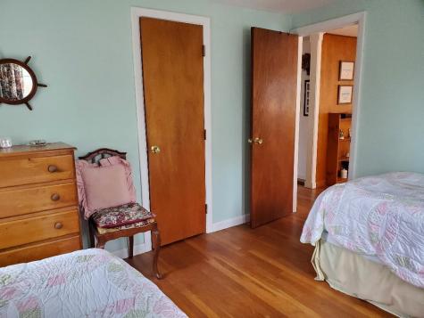 33 Mari Jane Road Dennis MA 02670