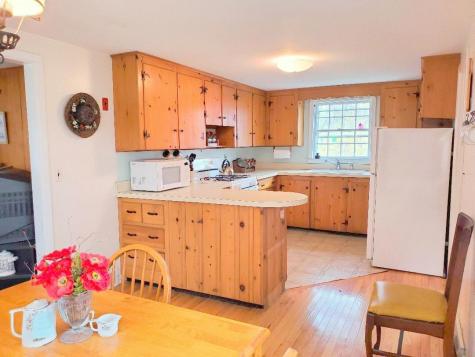 33 Mari Jane Road Dennis MA 02670