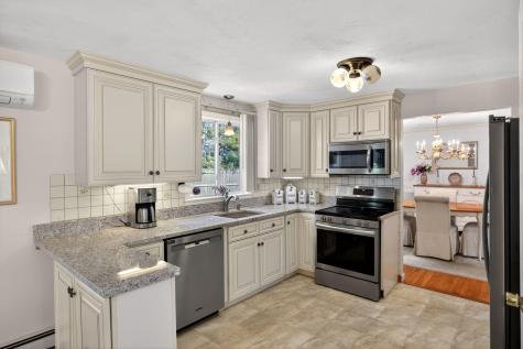 80 Roosevelt Road Barnstable MA 02635