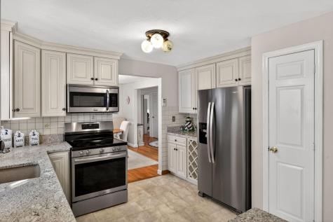 80 Roosevelt Road Barnstable MA 02635