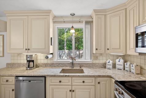 80 Roosevelt Road Barnstable MA 02635