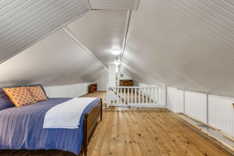 20 Peterson Road Falmouth MA 02540