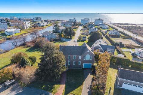 15 Hedge Lane Falmouth MA 02540