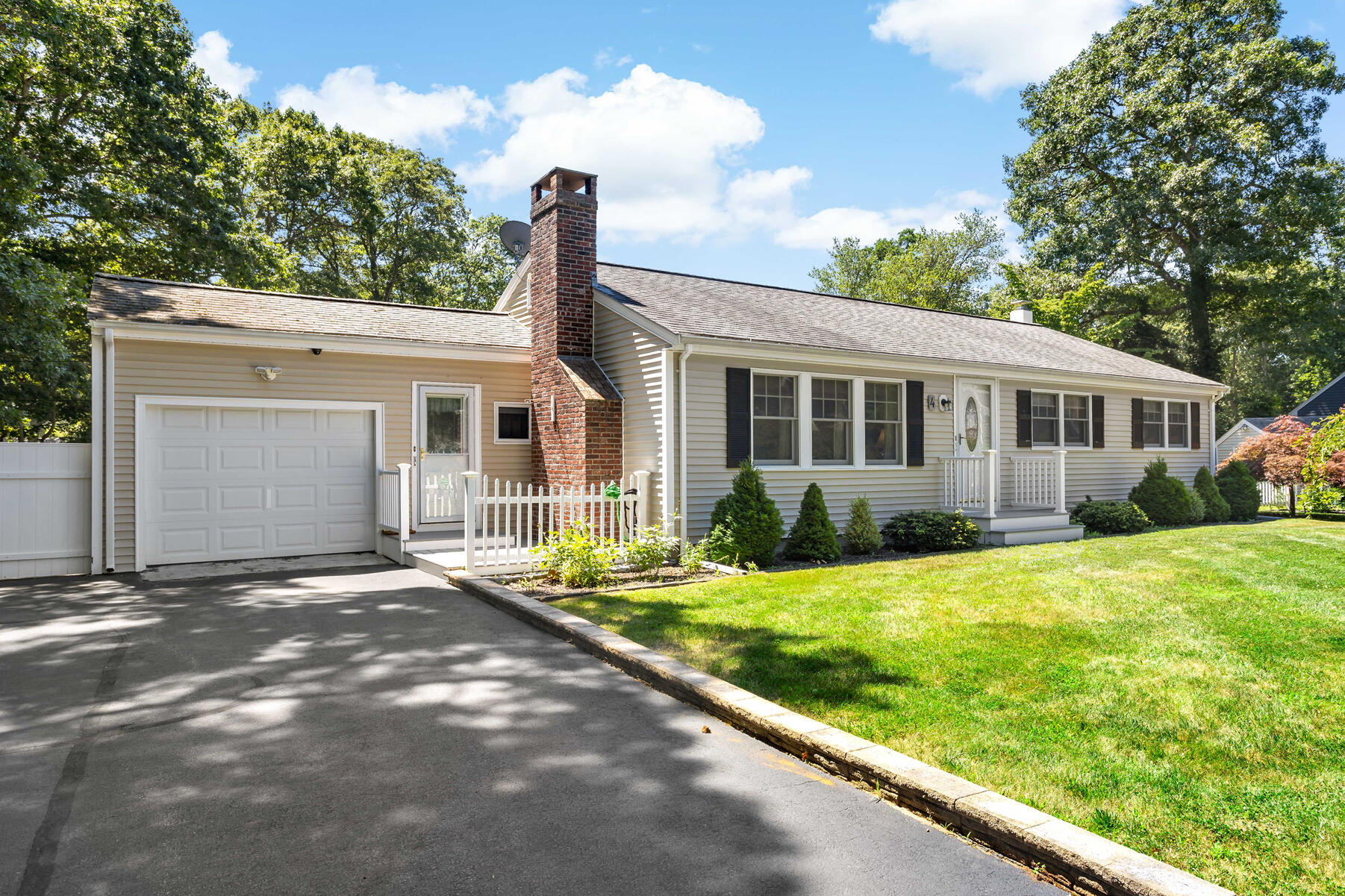 4 Deepwood Drive East Falmouth MA 02536
