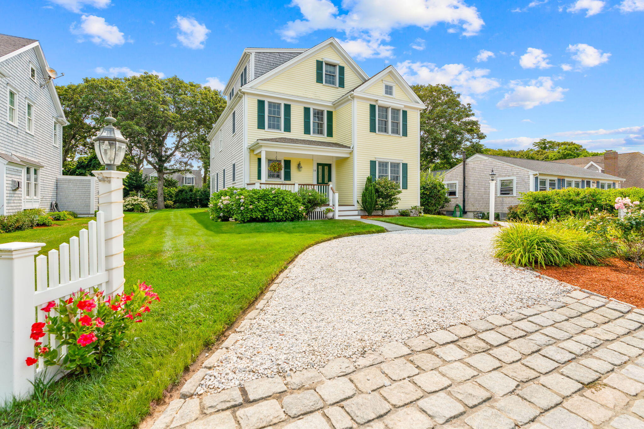 18 Donovan Way Dennis MA 02638