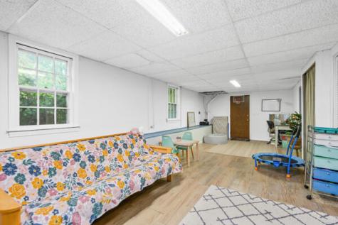 882 West Yarmouth Road Yarmouth MA 02675