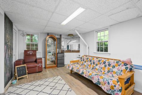 882 West Yarmouth Road Yarmouth MA 02675