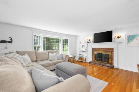 882 West Yarmouth Road Yarmouth MA 02675