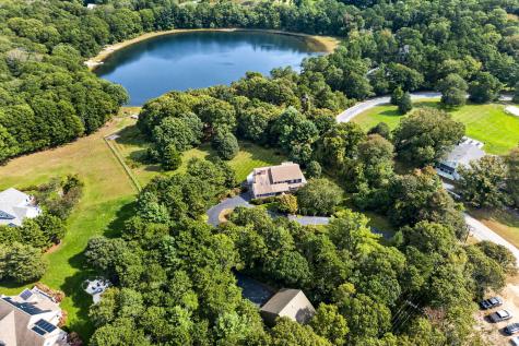 122 Country Club Road Sandwich MA 02563