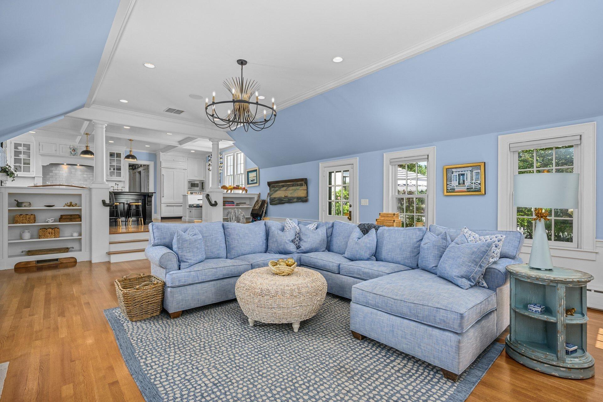 71 Main Street Falmouth MA 02540