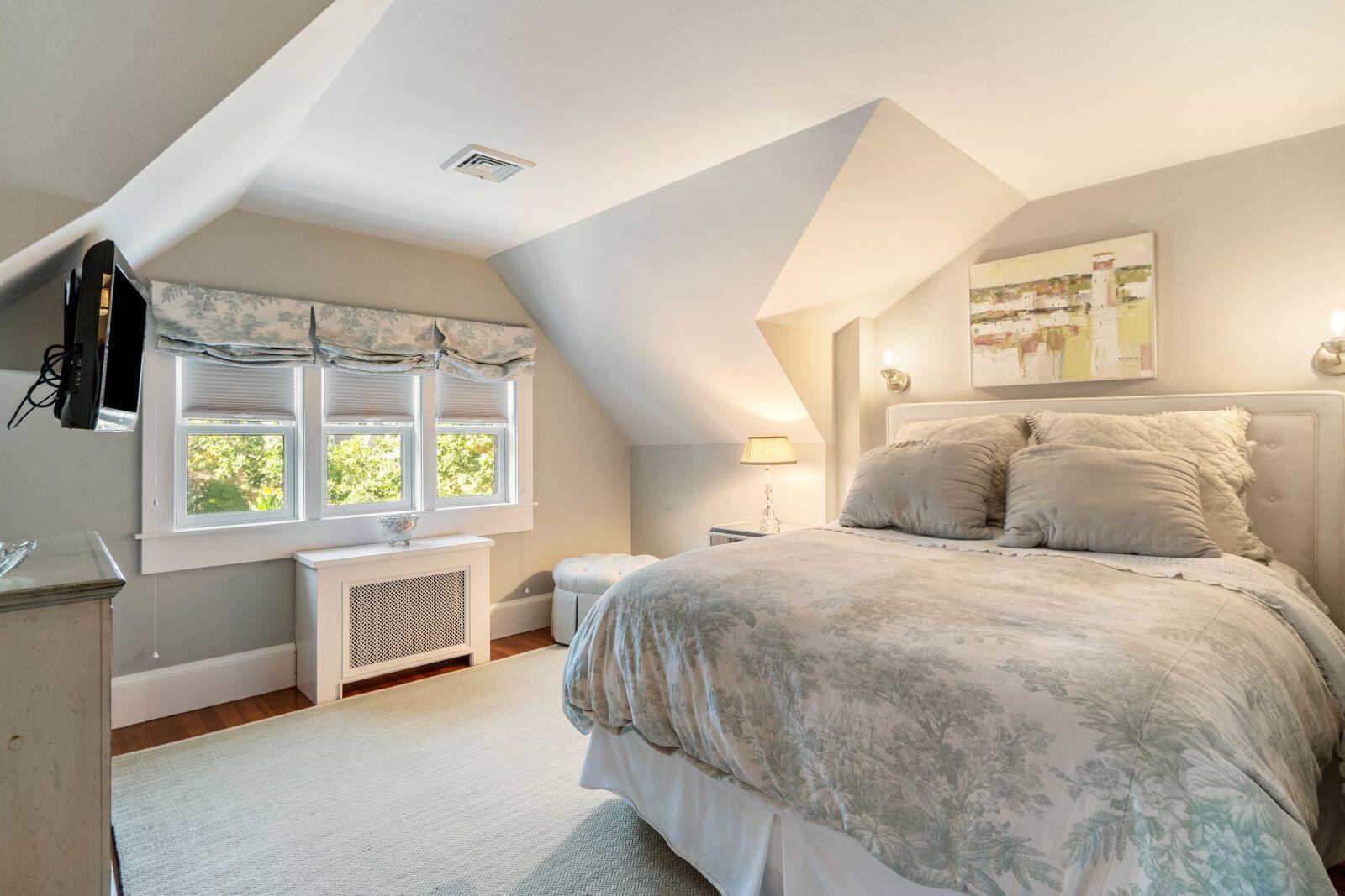 749 S Main Street Barnstable MA 02632