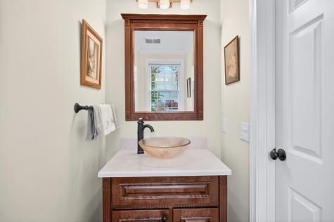 4 Surrey Lane Dennis MA 02641