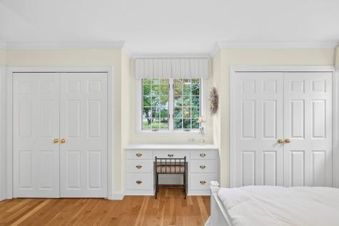 4 Surrey Lane Dennis MA 02641