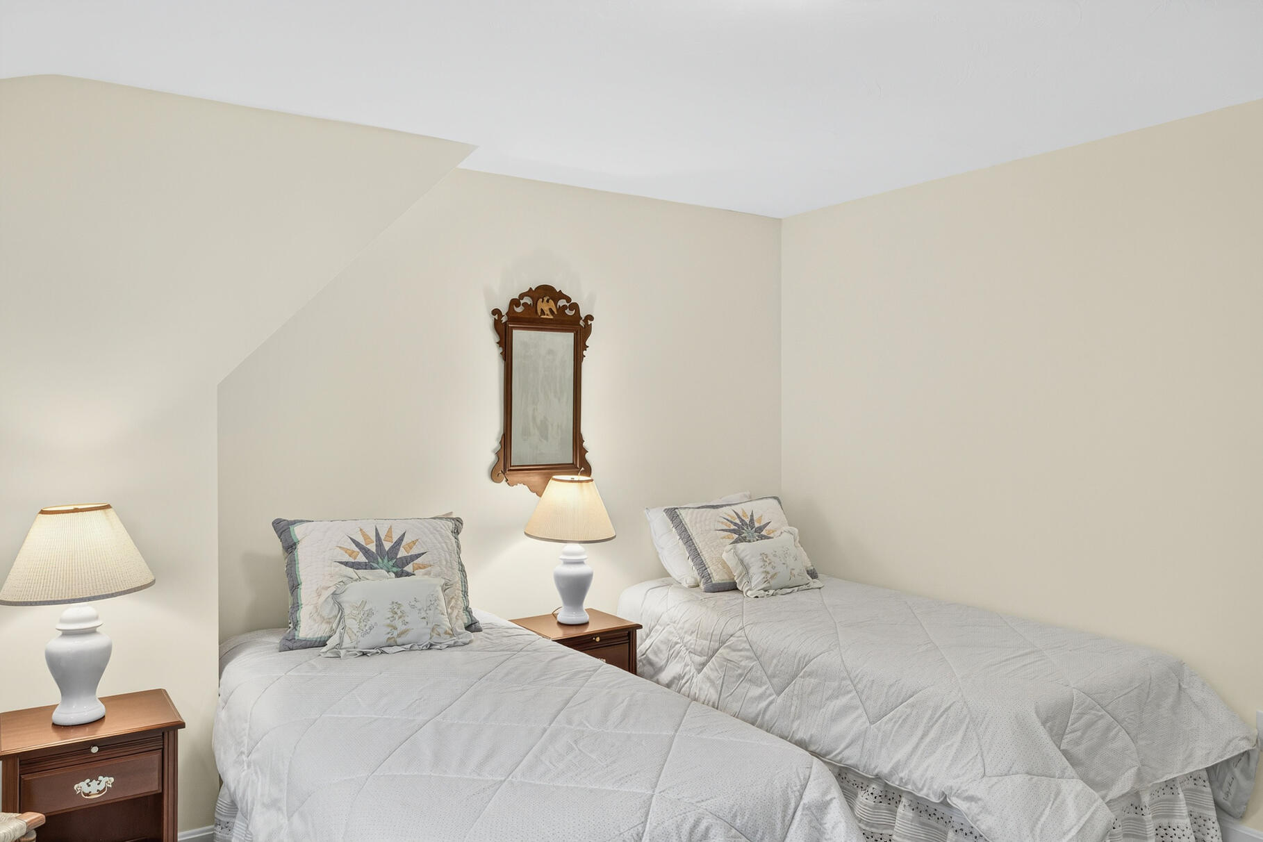 4 Surrey Lane Dennis MA 02641