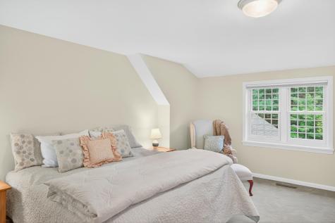 4 Surrey Lane Dennis MA 02641