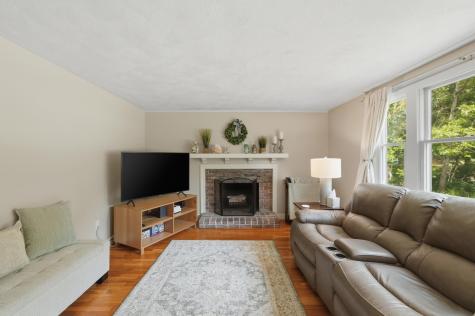 223 Plum Hollow Road Falmouth MA 02536