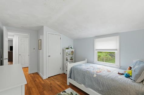 223 Plum Hollow Road Falmouth MA 02536