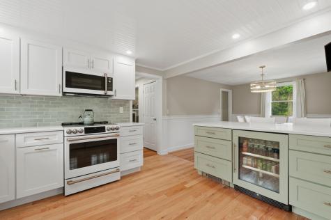 223 Plum Hollow Road Falmouth MA 02536