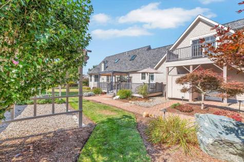 69 Horsefoot Path Dennis MA 02638