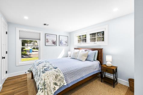 11 Palm Street Teaticket MA 02536