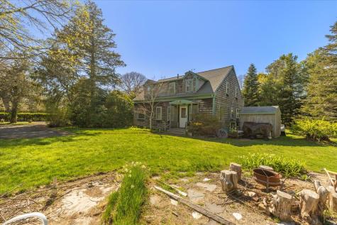58 Loomis Lane Barnstable MA 02632