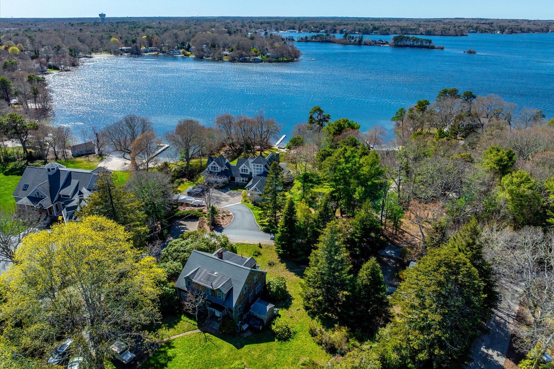 58 Loomis Lane Centerville MA 02632