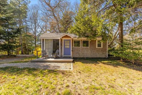 58 Loomis Lane Barnstable MA 02632