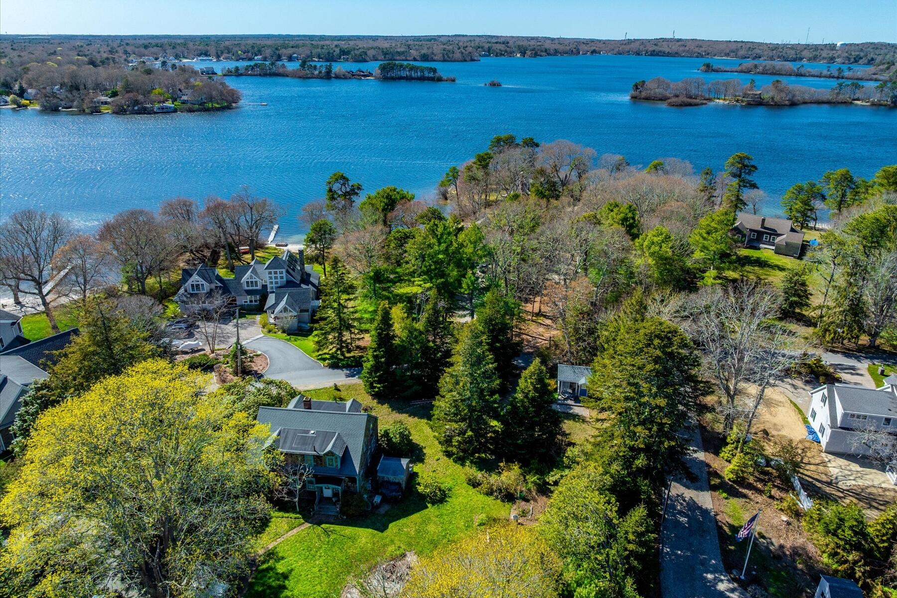 58 Loomis Lane Centerville MA 02632