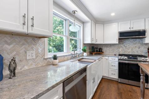 21 Susan Carsley Way Sandwich MA 02563