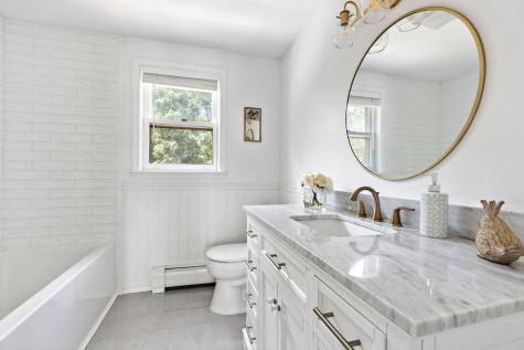 21 Susan Carsley Way Sandwich MA 02563