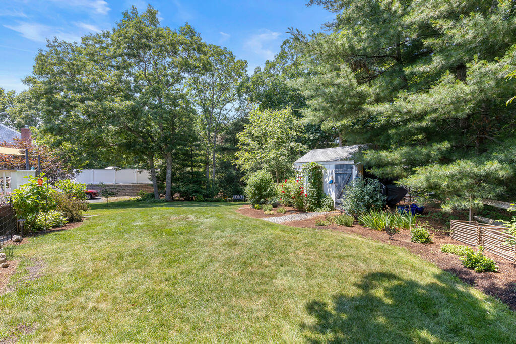 21 Susan Carsley Way Sandwich MA 02563