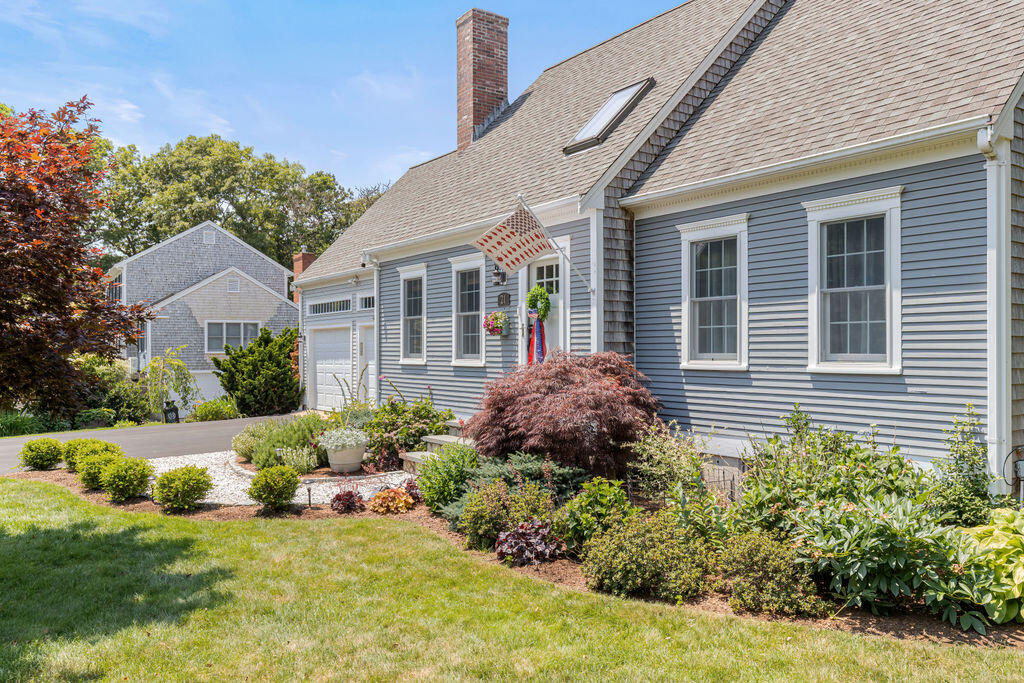 21 Susan Carsley Way Sandwich MA 02563