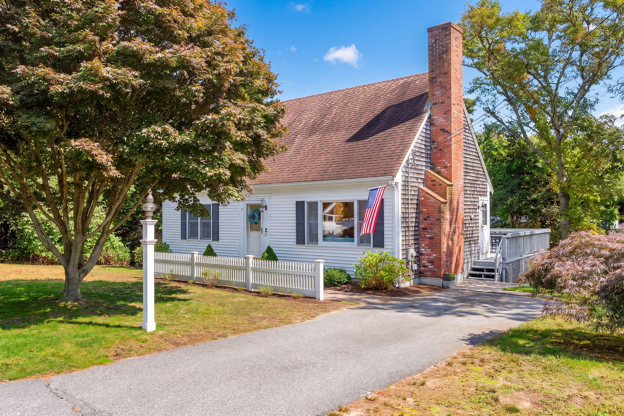 17 Locust Grove Road Harwich MA 02645