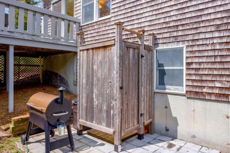 17 Locust Grove Road Harwich MA 02645