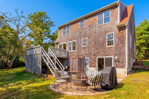 17 Locust Grove Road Harwich MA 02645