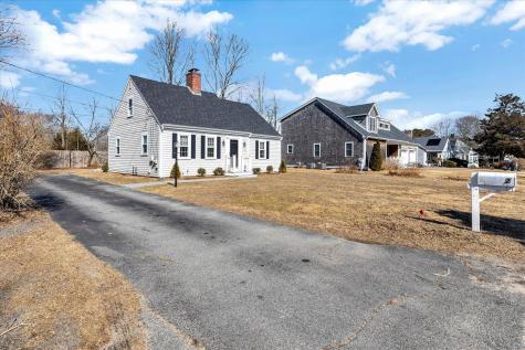 2 Squibnockett Drive Falmouth MA 02536