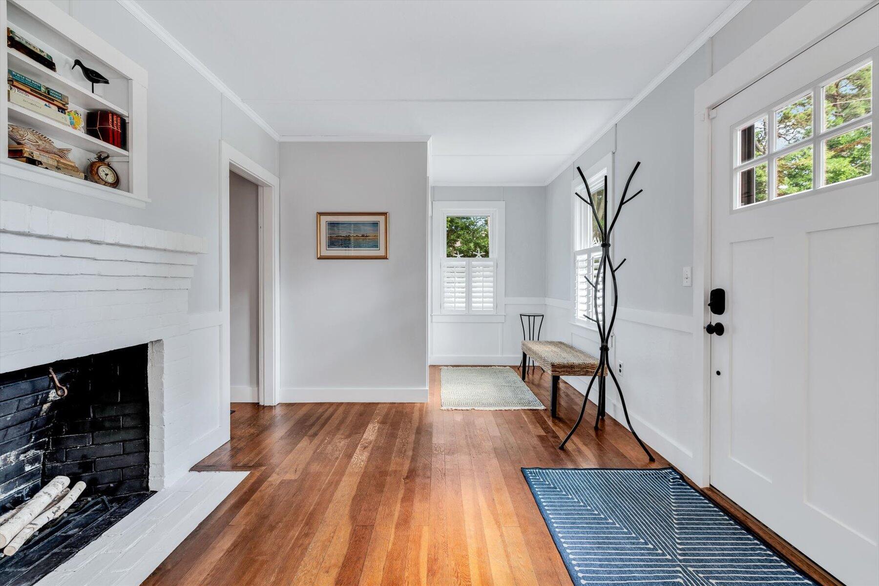 266 School Street Barnstable MA 02635