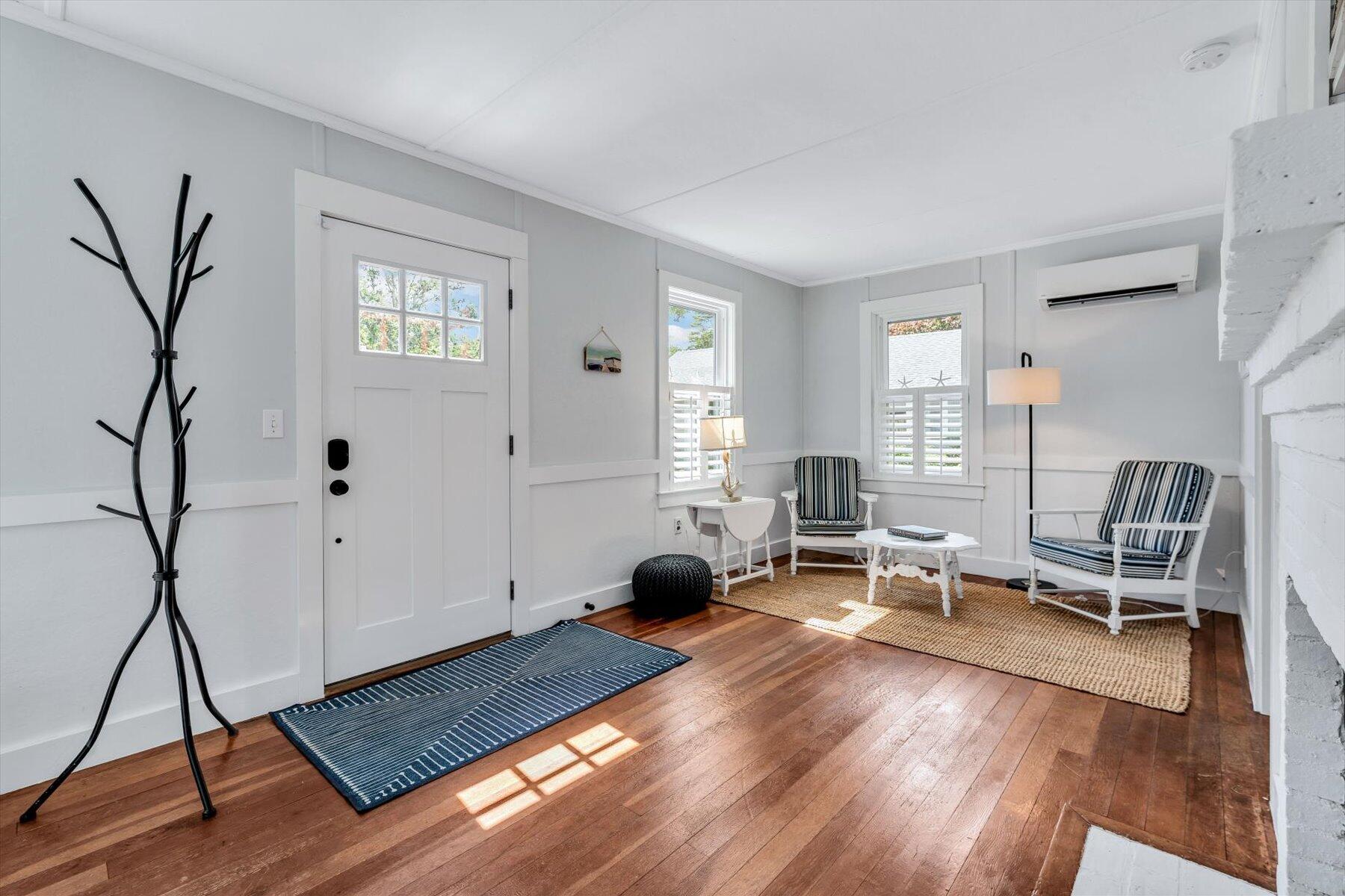 266 School Street Barnstable MA 02635