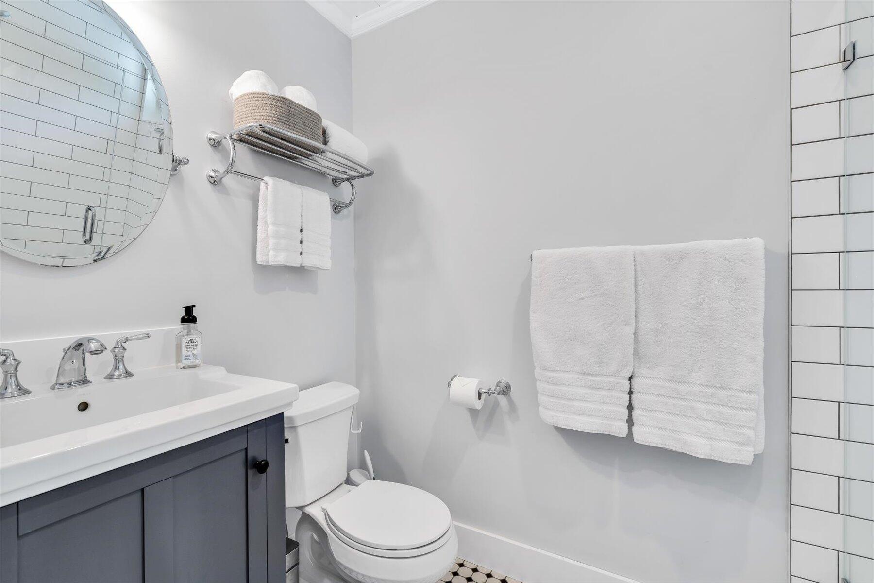 266 School Street Barnstable MA 02635