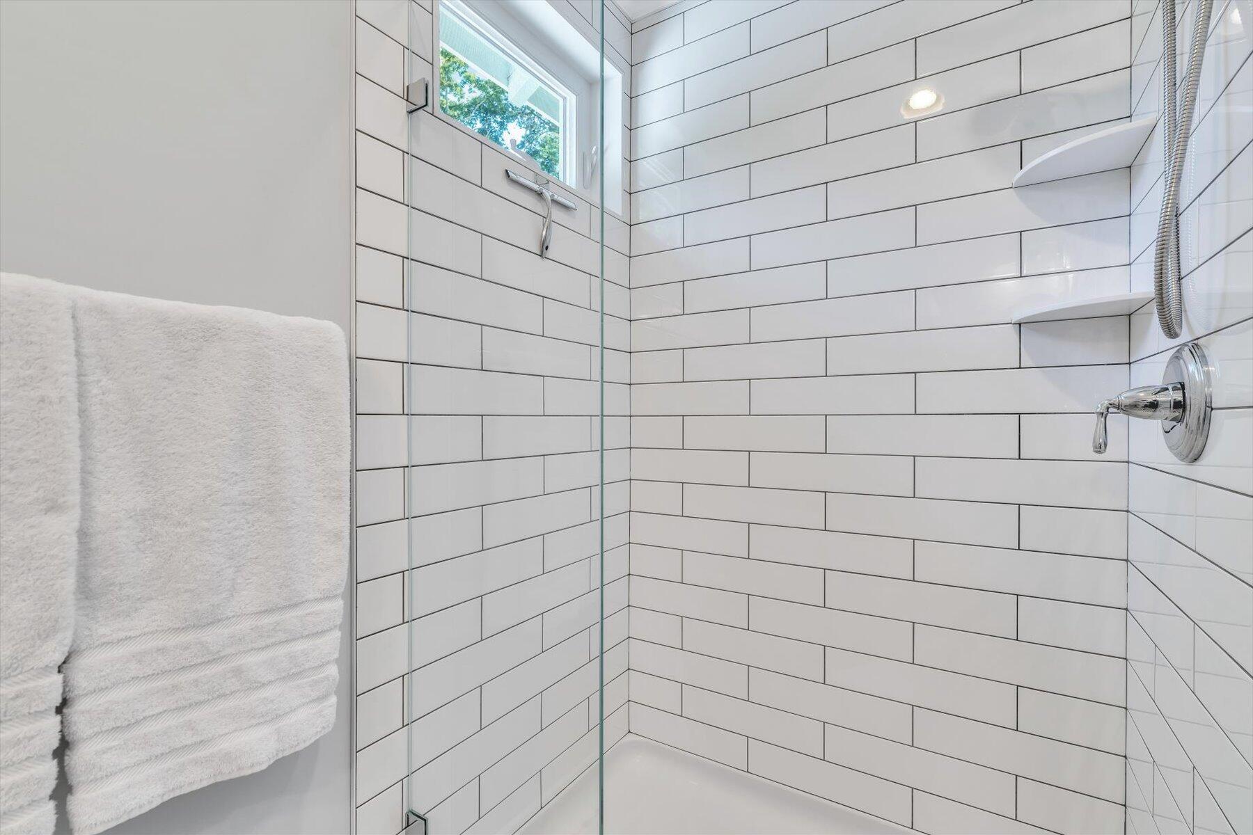 266 School Street Barnstable MA 02635