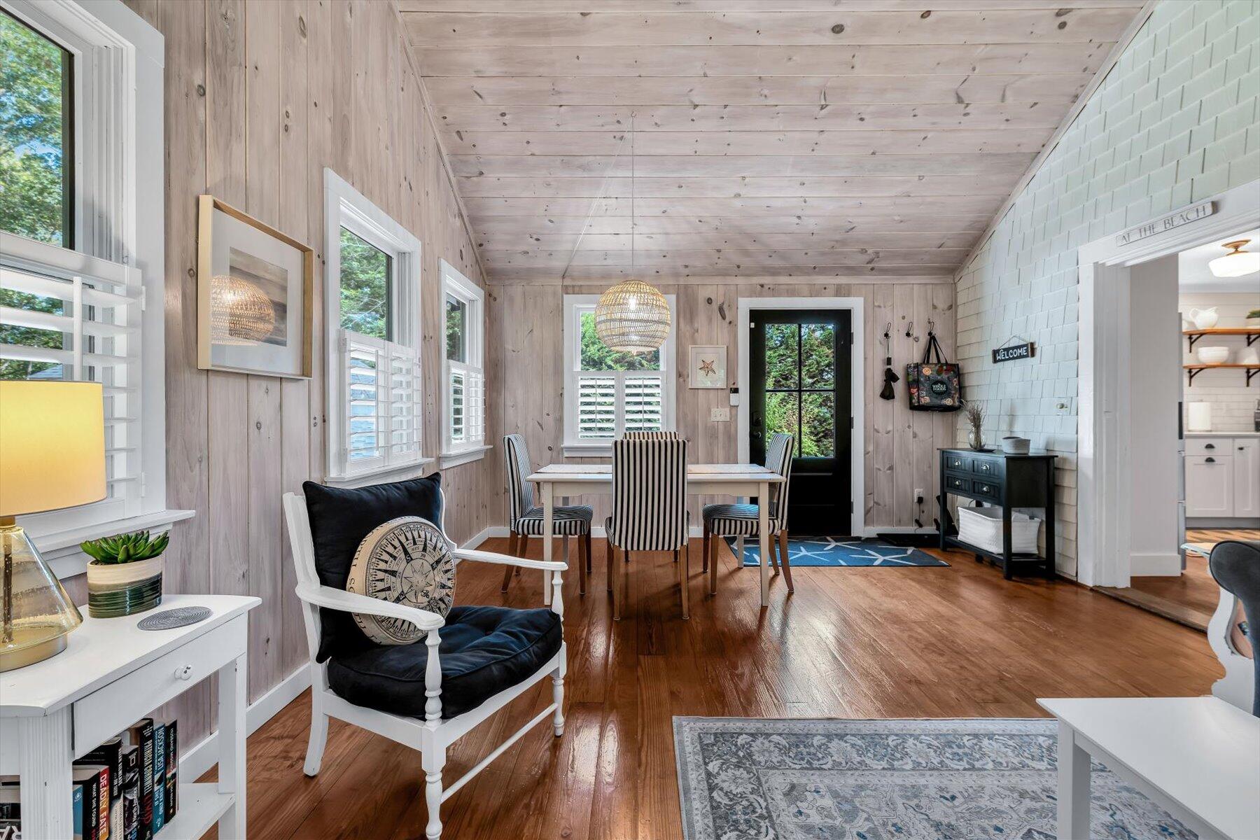 266 School Street Barnstable MA 02635