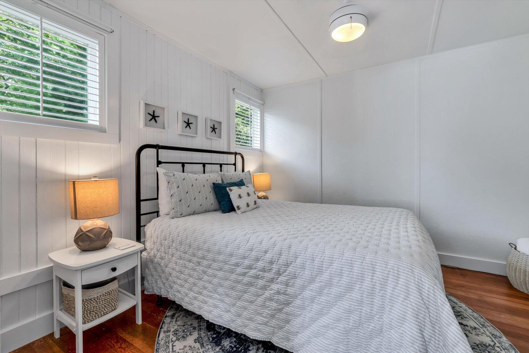 266 School Street Barnstable MA 02635