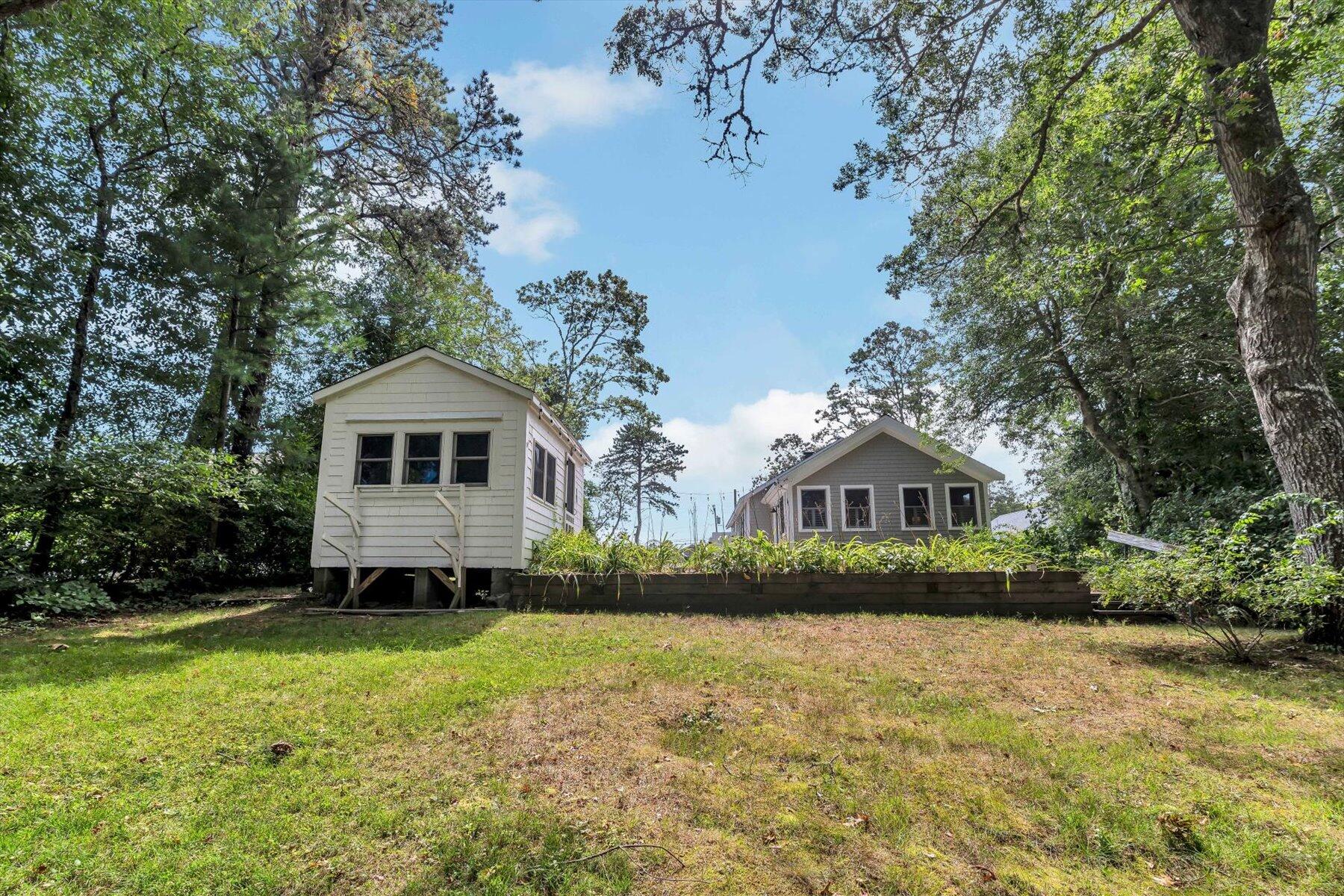 266 School Street Barnstable MA 02635