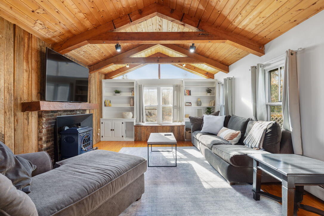 251 Woods Hole Road Falmouth MA 02540