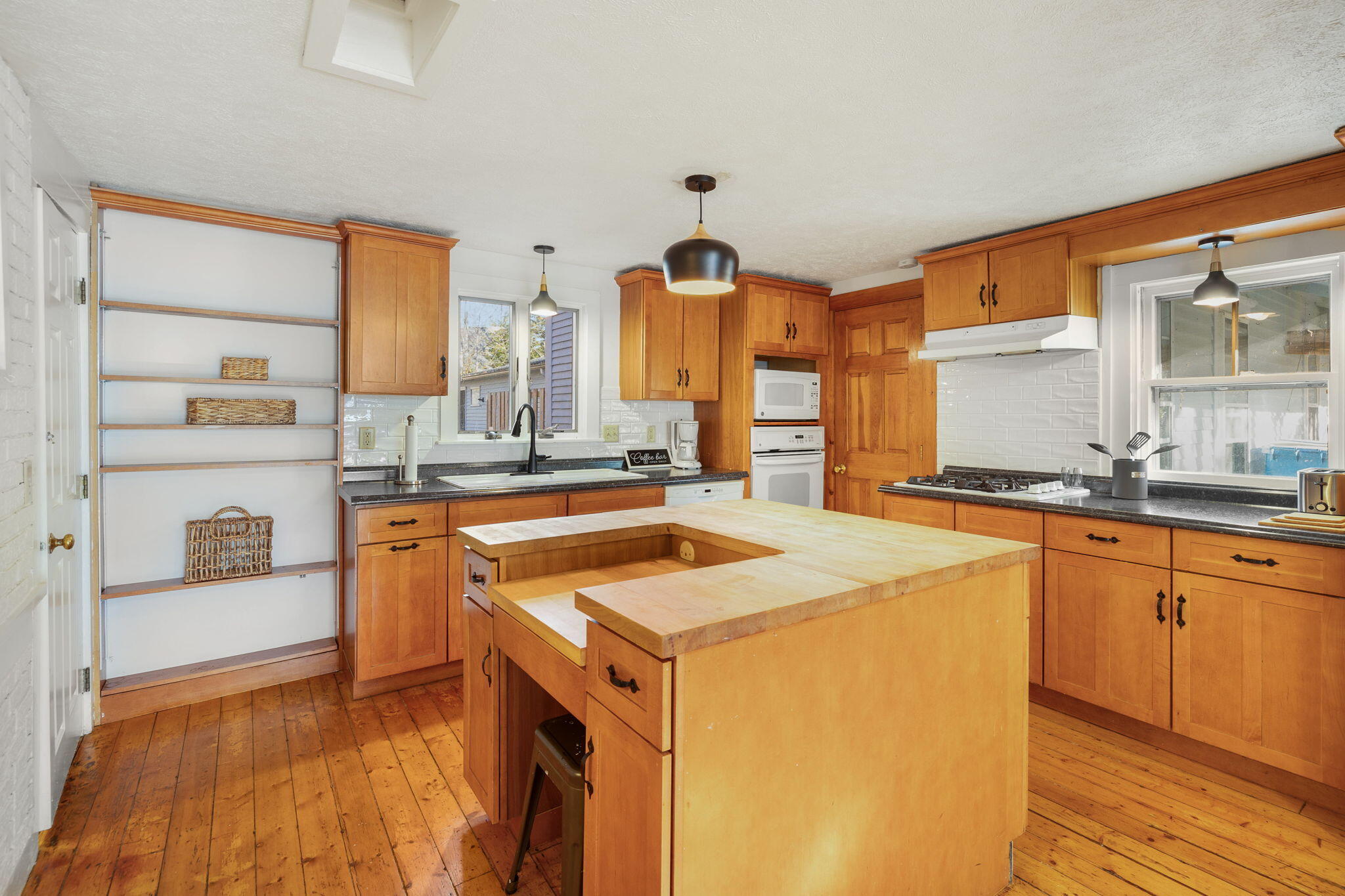 251 Woods Hole Road Falmouth MA 02540