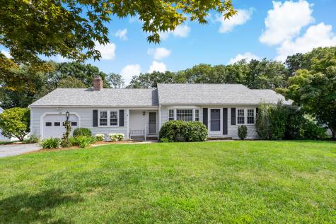 348 Prince Hinckley Road Centerville MA 02632