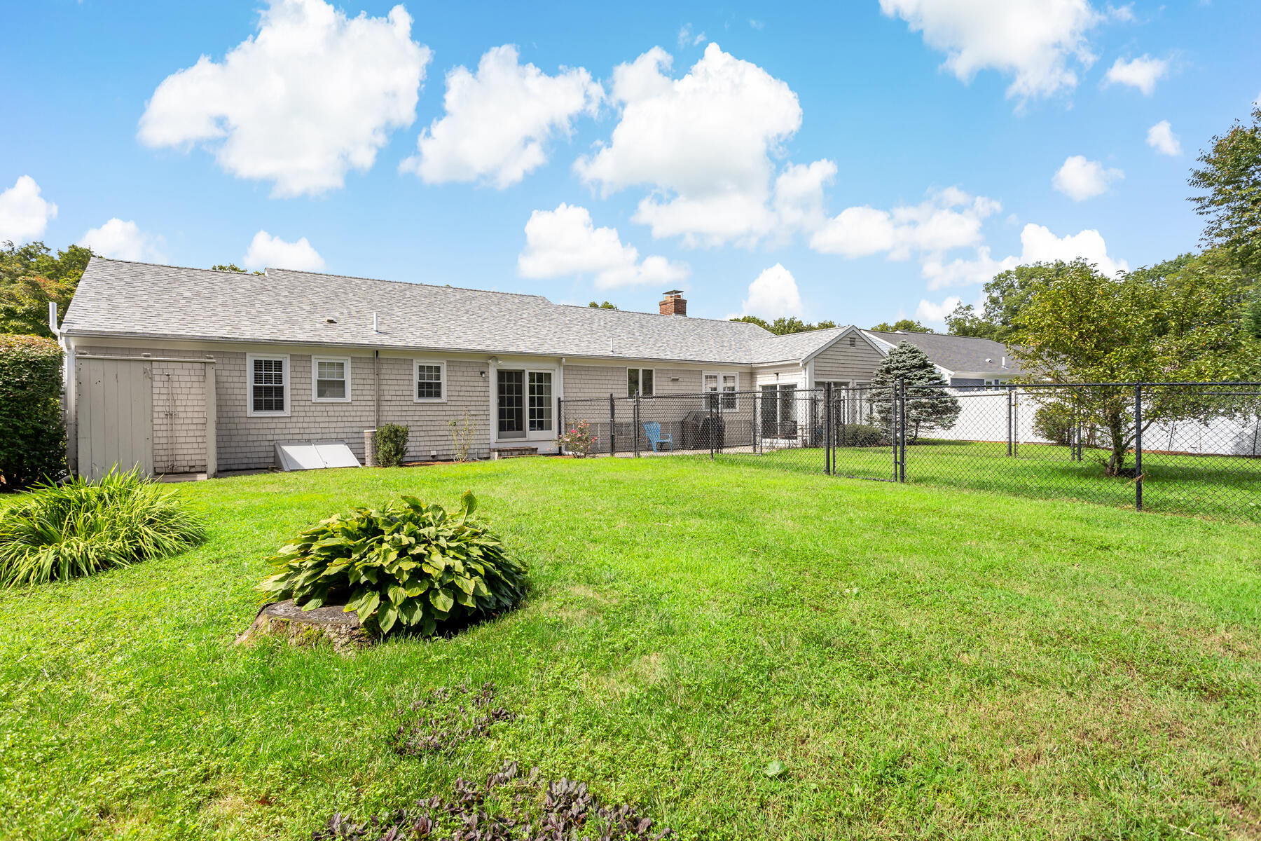 348 Prince Hinckley Road Centerville MA 02632