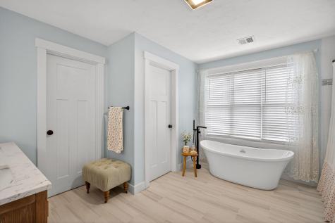 79 Neshobe Road Mashpee MA 02649