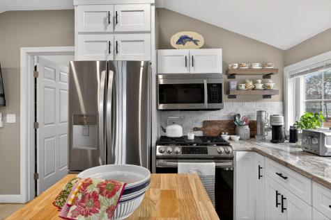 79 Neshobe Road Mashpee MA 02649