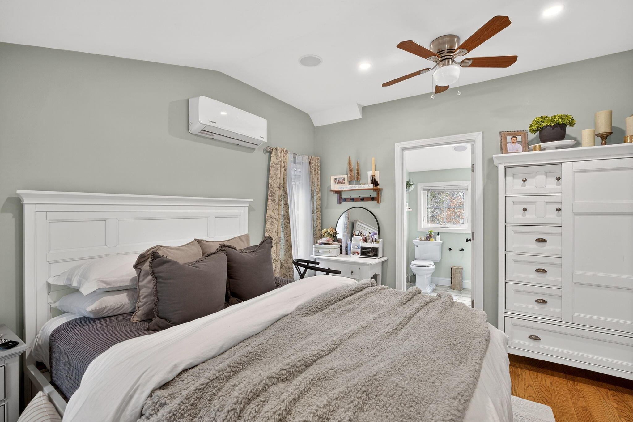 79 Neshobe Road Mashpee MA 02649